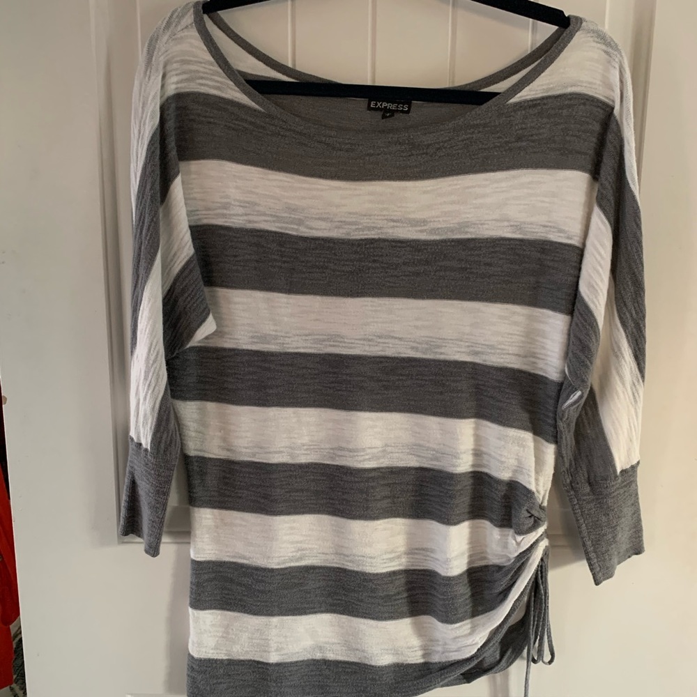 EXPRESS gray white 3/4 sleeve knit top SMALL